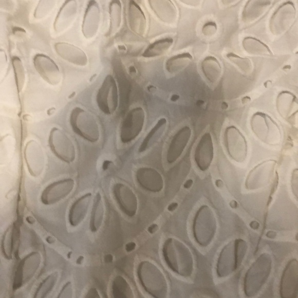 Ann Taylor white lace dress, size 0p - Picture 3 of 4